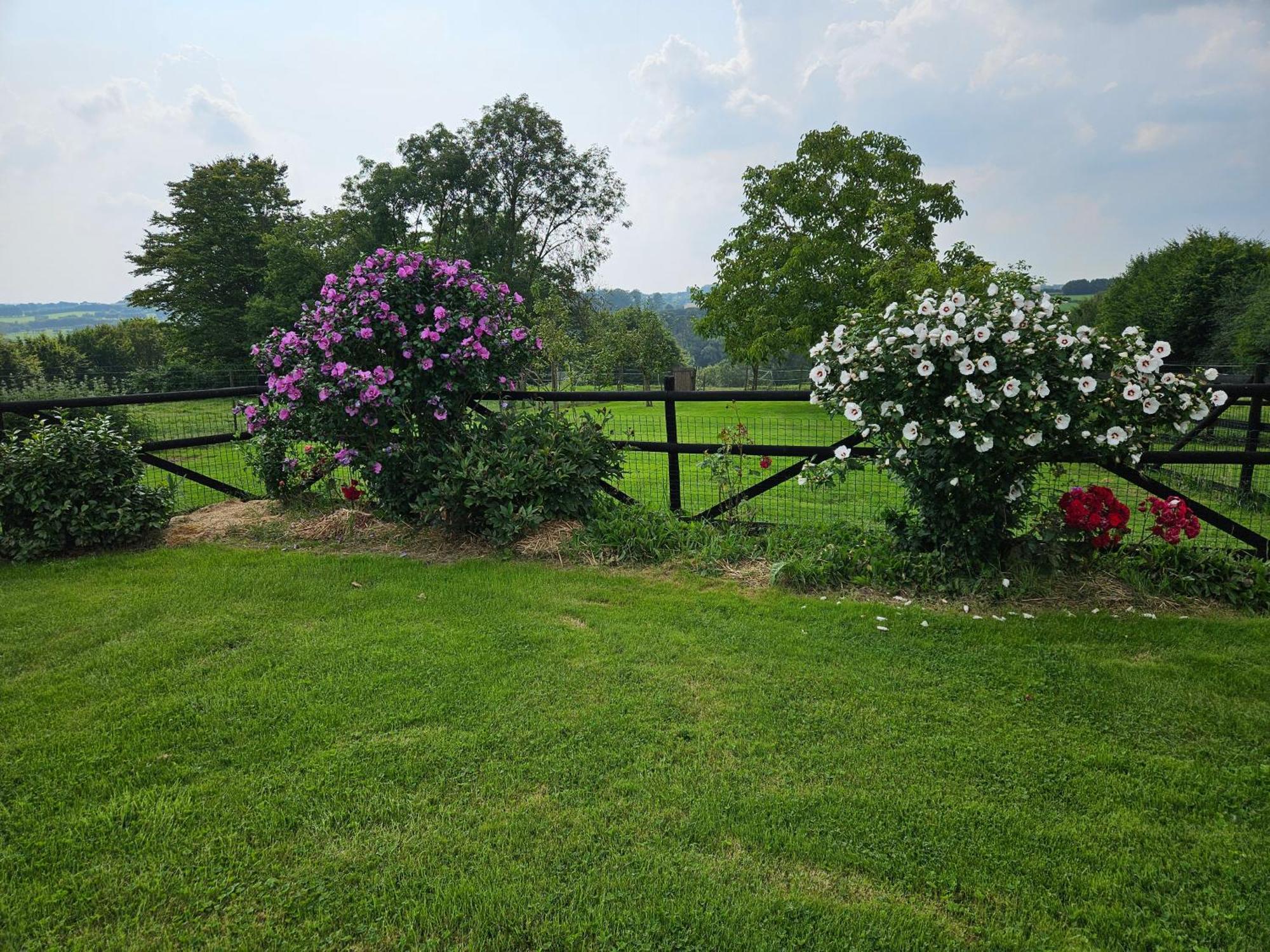 GergnyLe Refuge De Farandole别墅 外观 照片